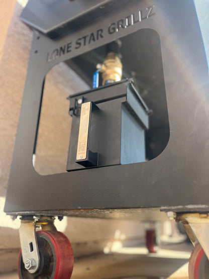 + THREAD ADAPTER -L (Compatible with select Lone Star Grillz & Pitts & Spitts; GX-U & Ball Valve Sold Separately)