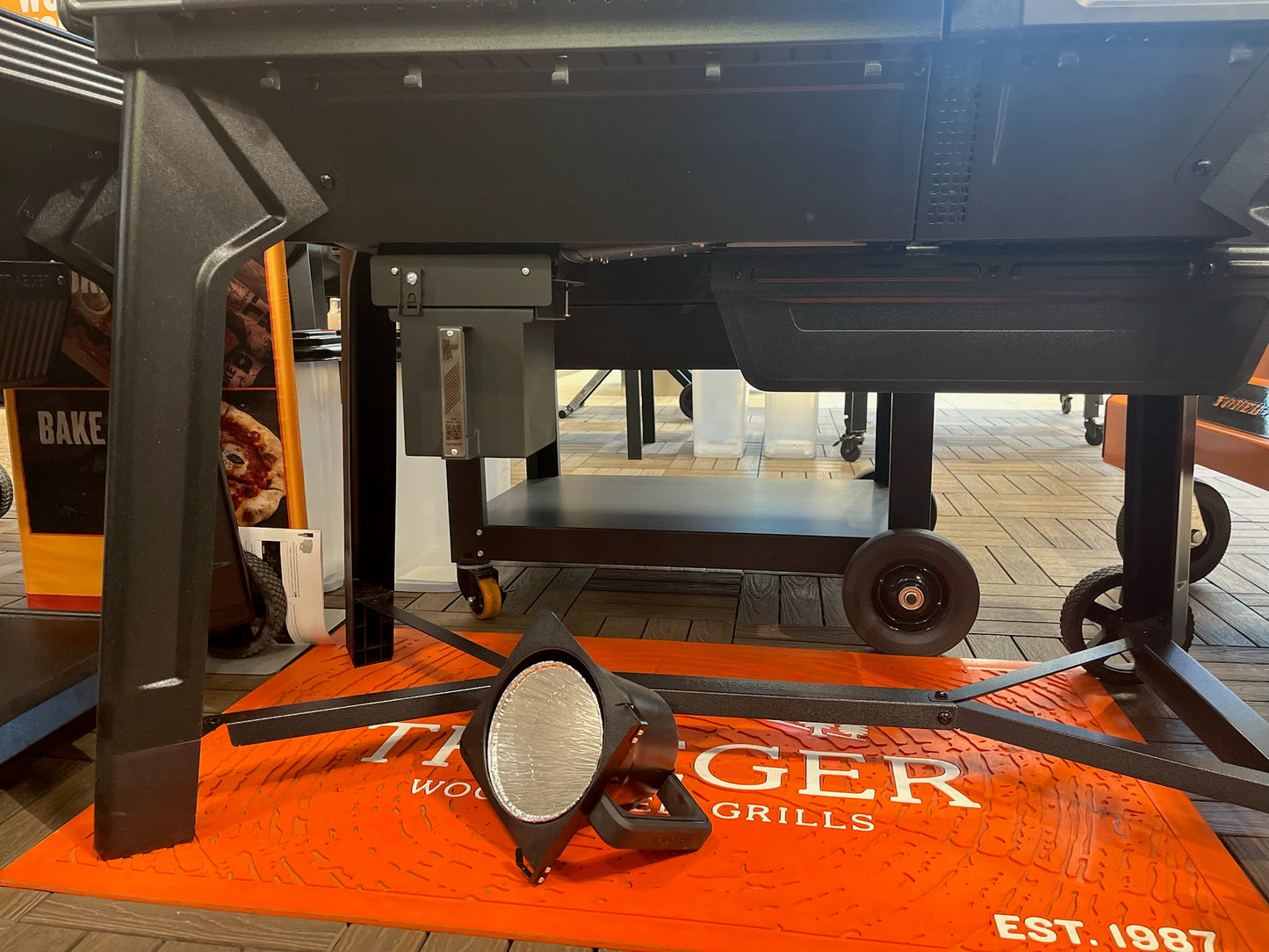 THE GREASE BOX GX-T: KEG replacement for Traeger WOODRIDGE & FLATROCK