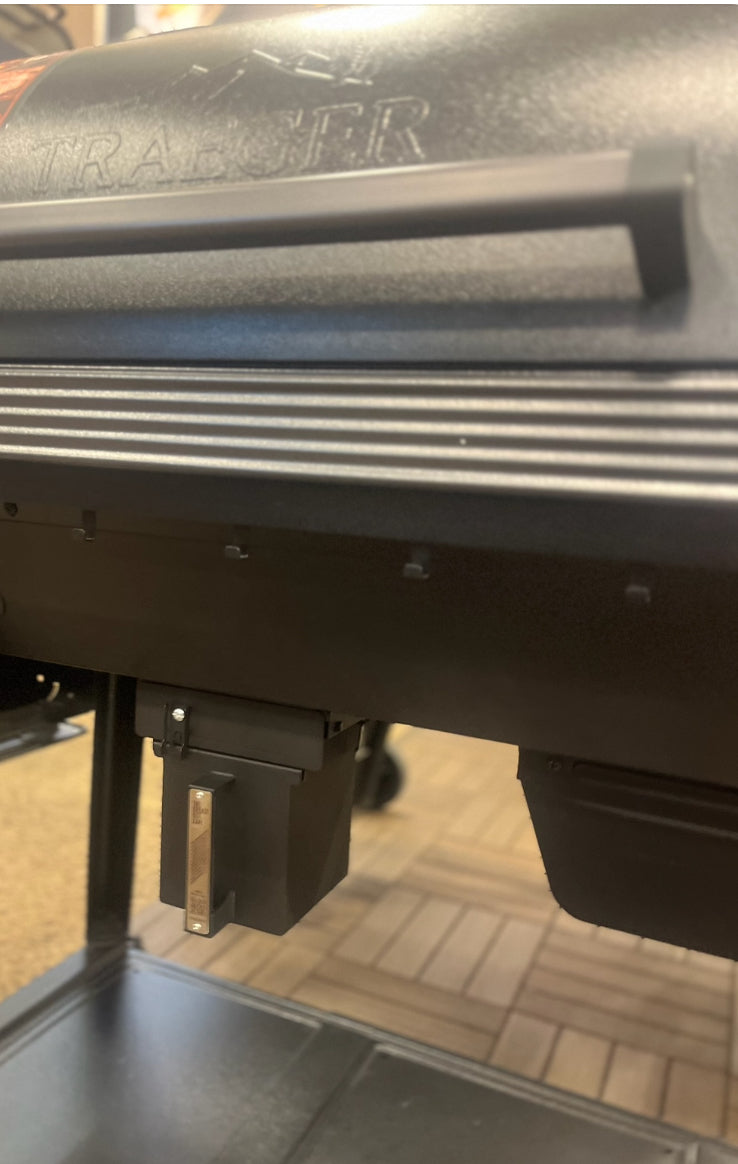THE GREASE BOX GX-T: KEG replacement for Traeger WOODRIDGE & FLATROCK