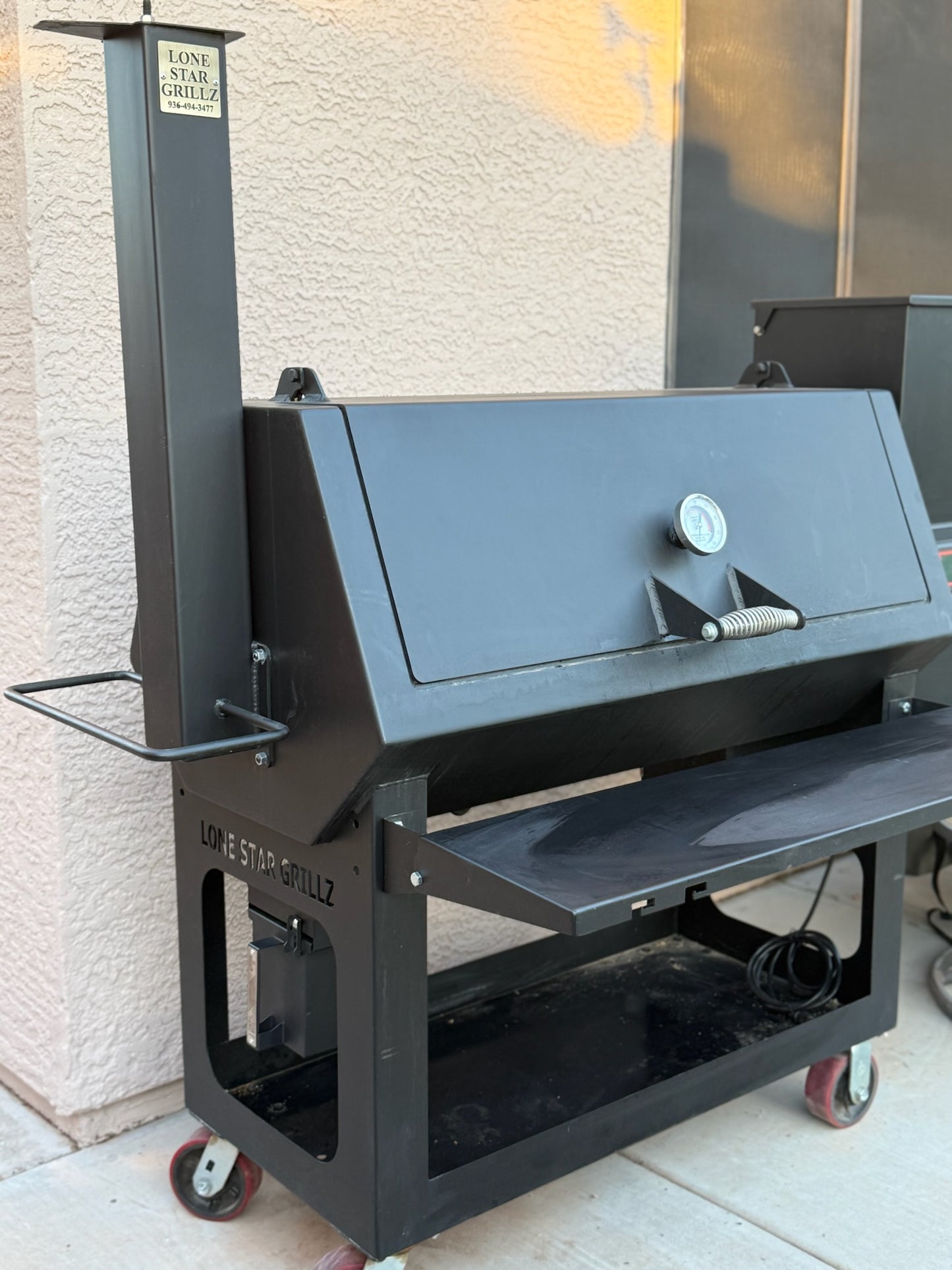 + THREAD ADAPTER L (Compatible with Lone Star Grillz) **PRE-SALE**